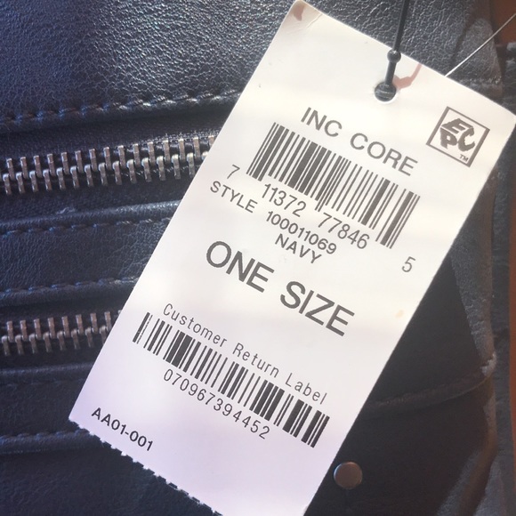 MOTO STYLE CROSSBODY BAG *NEW! *NWT *INC *MACY’S *NAVY & SILVER *BOHO *VERSATILE - Picture 10 of 17